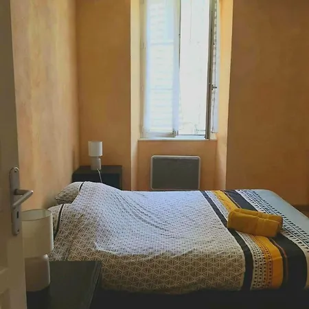 T2 Cosy Avec Terrasse Centre Historique La Rochelle Apartment La Rochelle (Charente-Maritime)